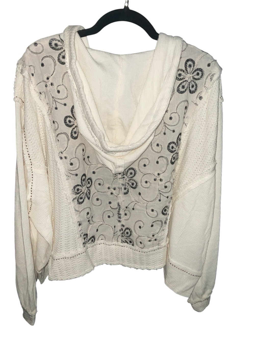 POL NWOT M Ivory Floral Embroidered Mixed Media Hooded Boho Top A34 - Picture 6 of 7